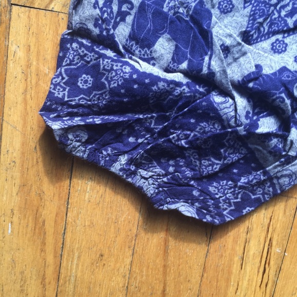 Elephant Harem Pants 🐘 - Picture 3 of 4